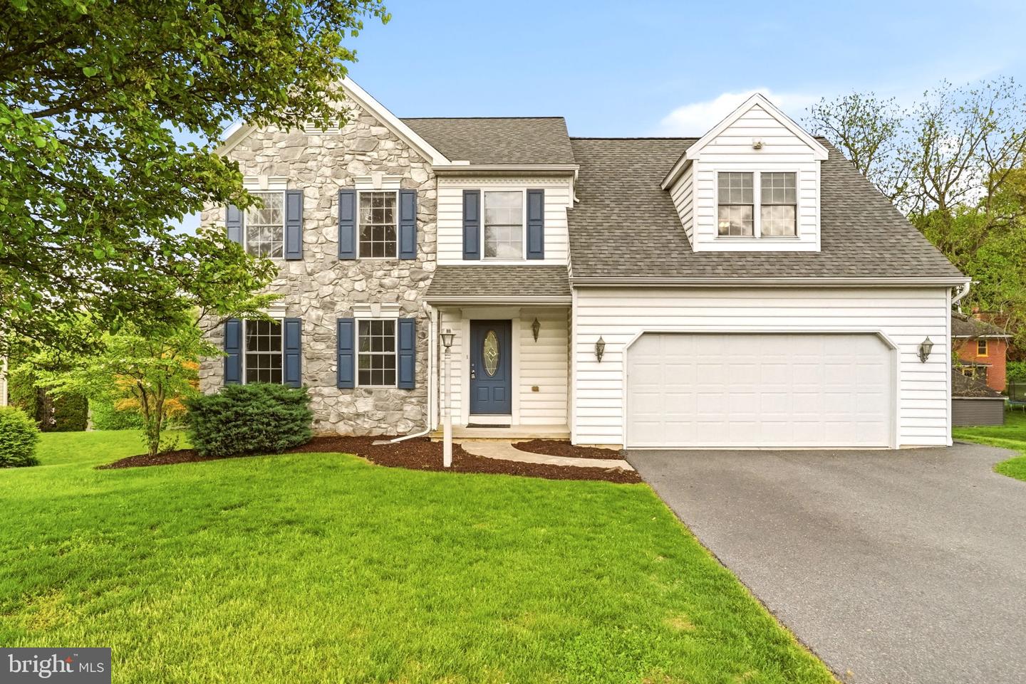 608 Redwood Drive