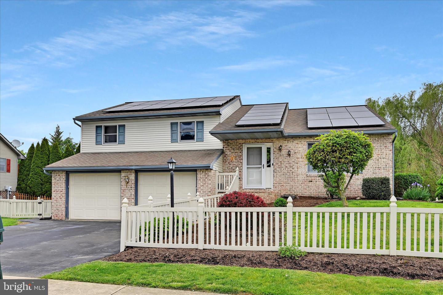 205 Roosevelt Circle, Ephrata
