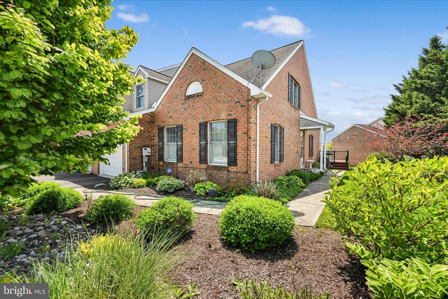 13 Spring Hill Lane, Mountville