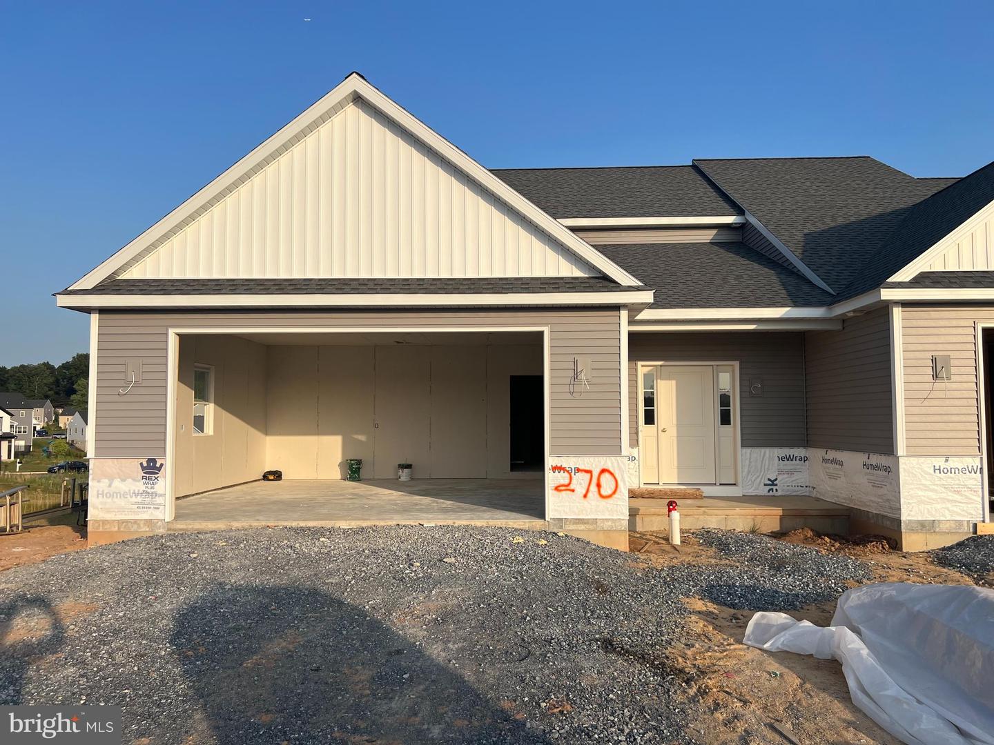 316 Ridgefield Dr
