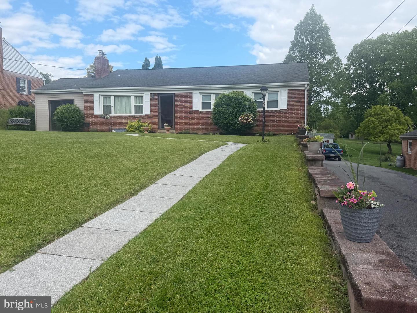 375 Kinderhook Road, Columbia