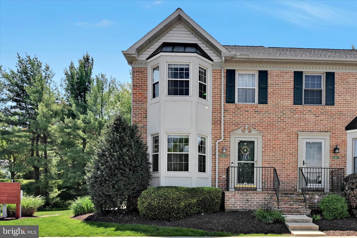 339 Cobblestone Lane, Lancaster