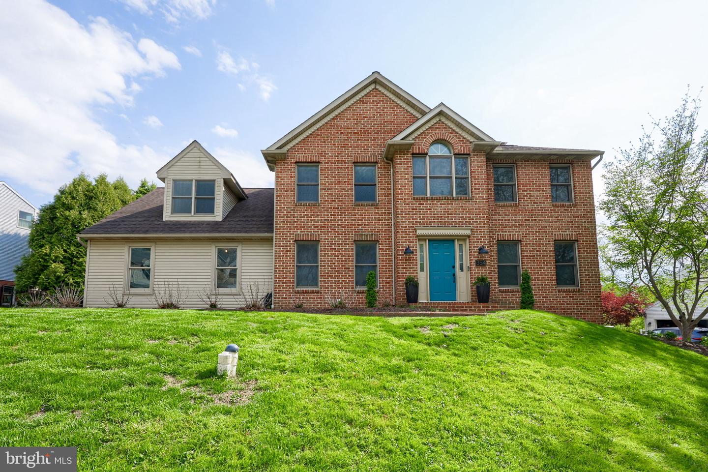 354 W Charlotte Street, Millersville