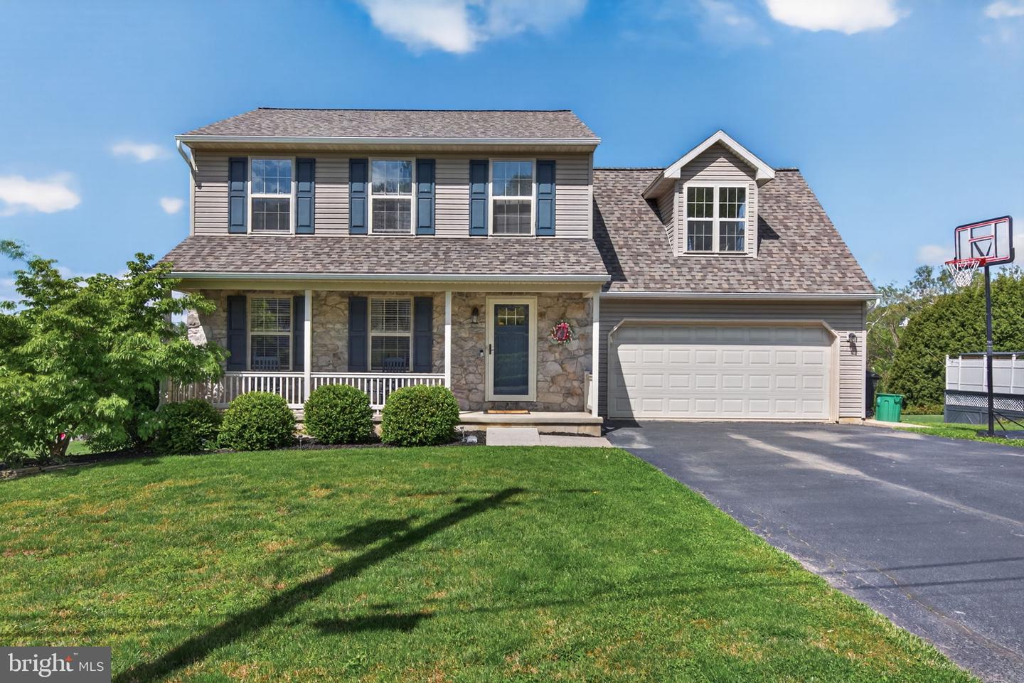 1338 Malleable Road, Columbia