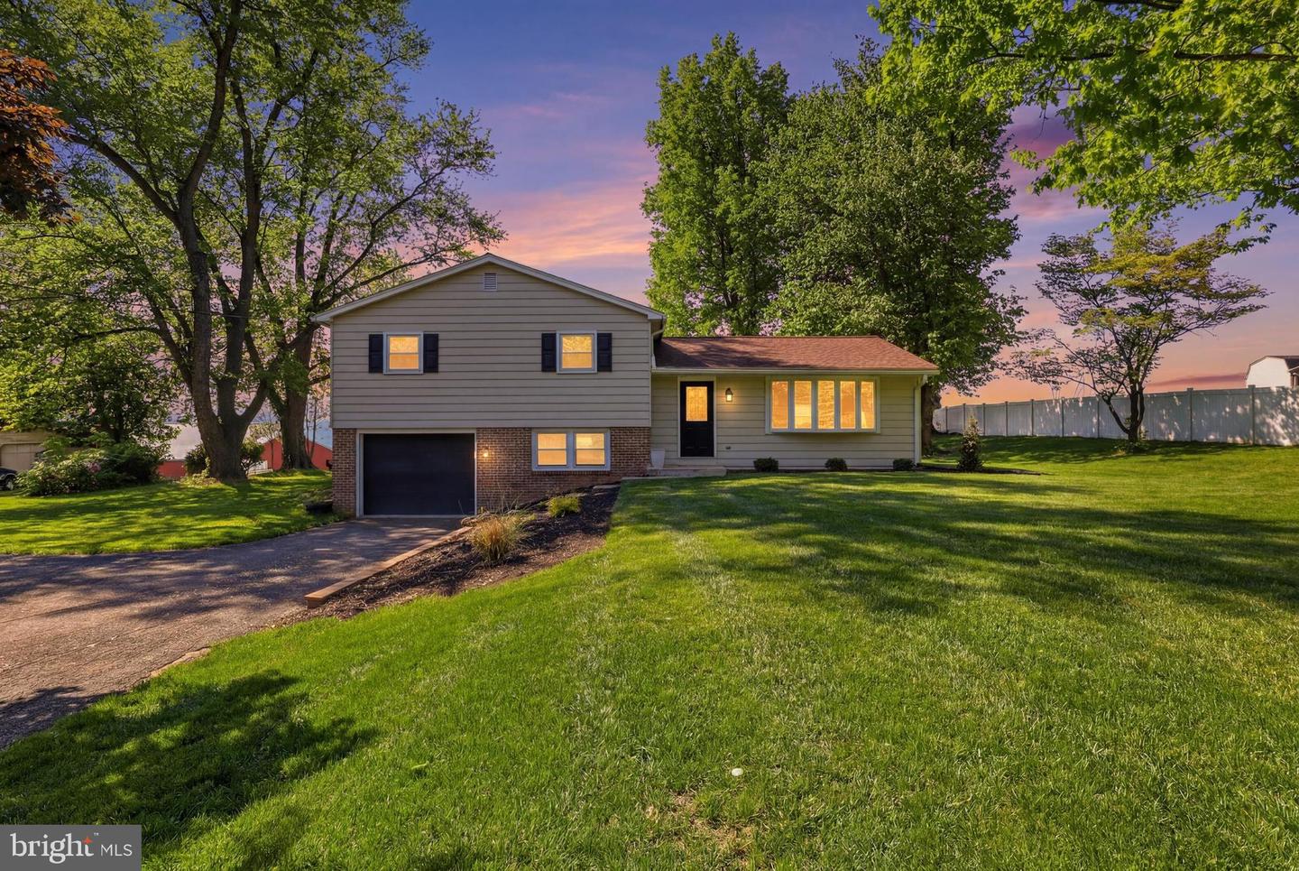 664 Shultz Road, Washington Boro