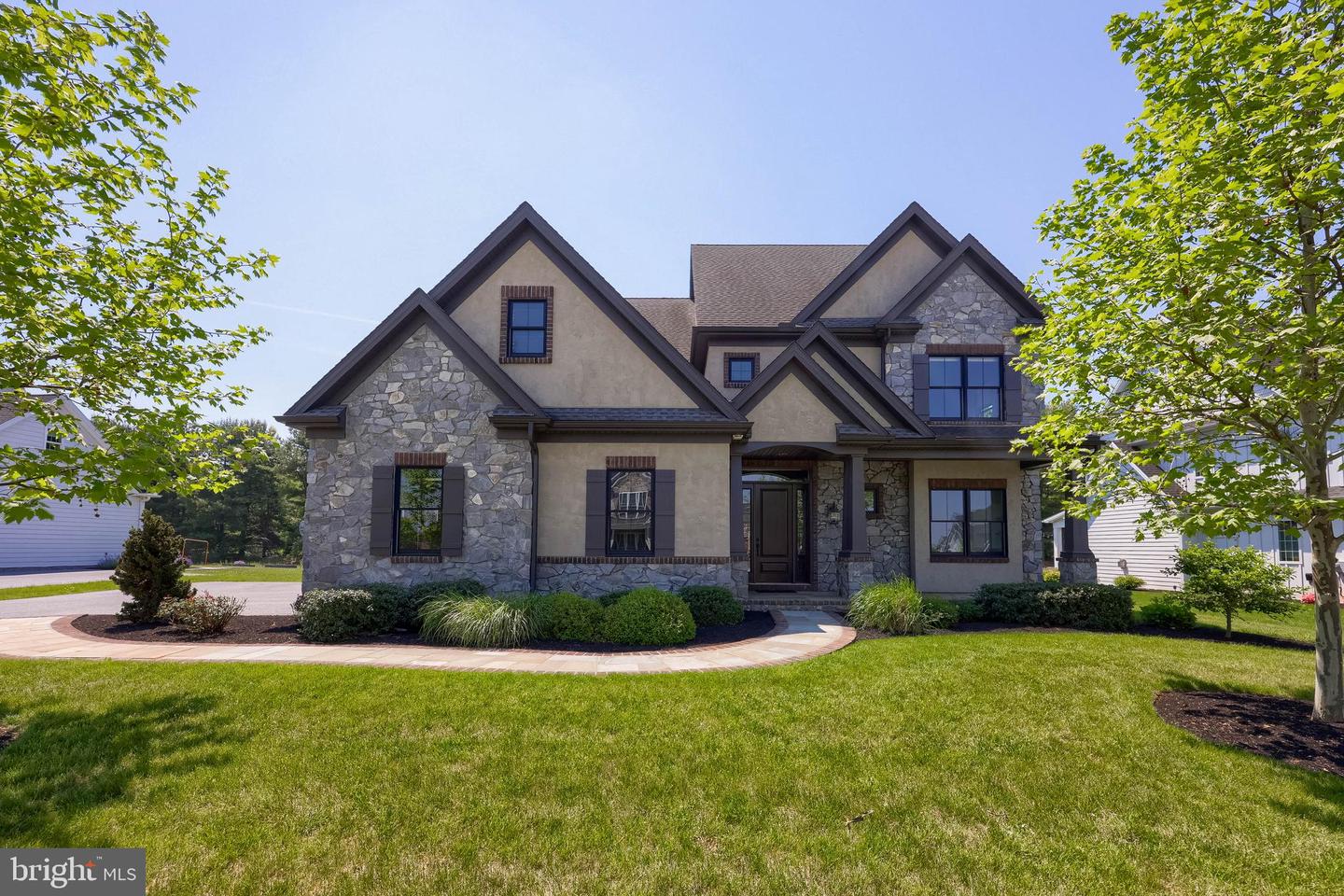428 Southampton Drive