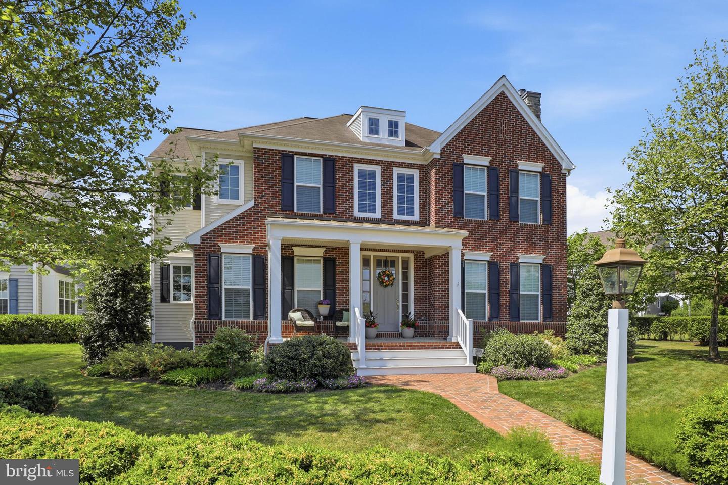 1154 Edgemoor Court, Lancaster