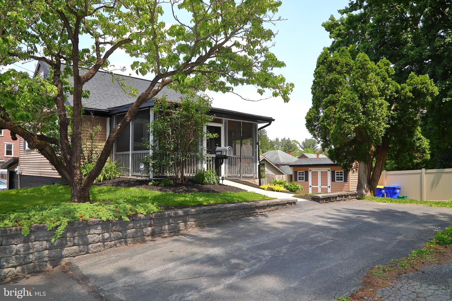 11 Duke Street