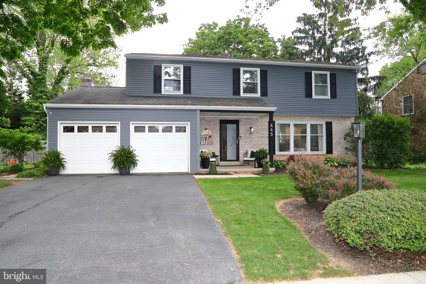 445 Haverhill Road, Lancaster