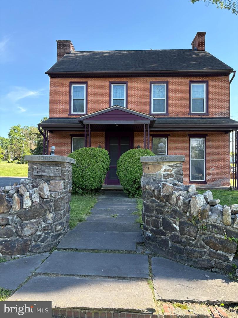 3985 Locust Grove Road