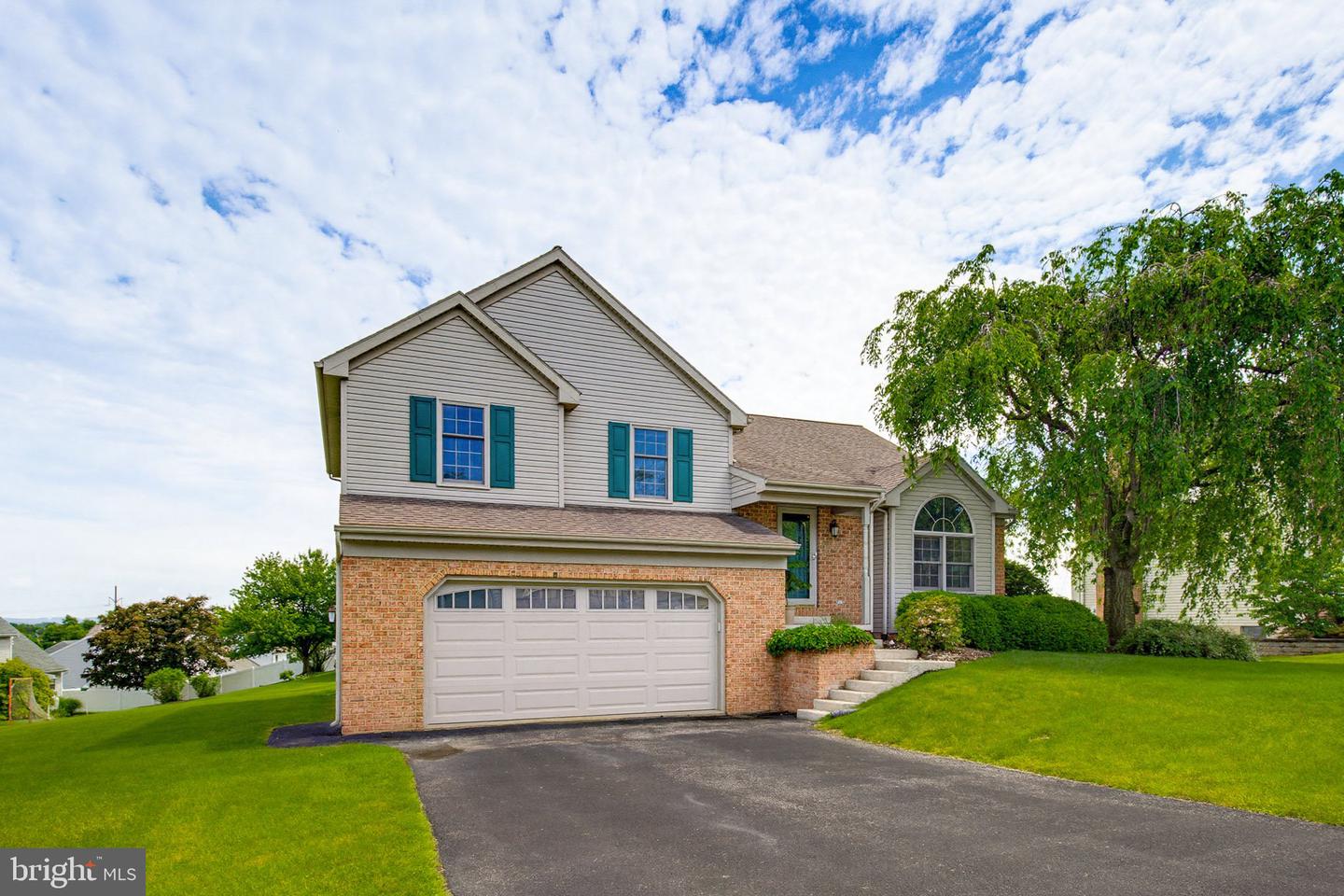 65 Brookfield Drive
