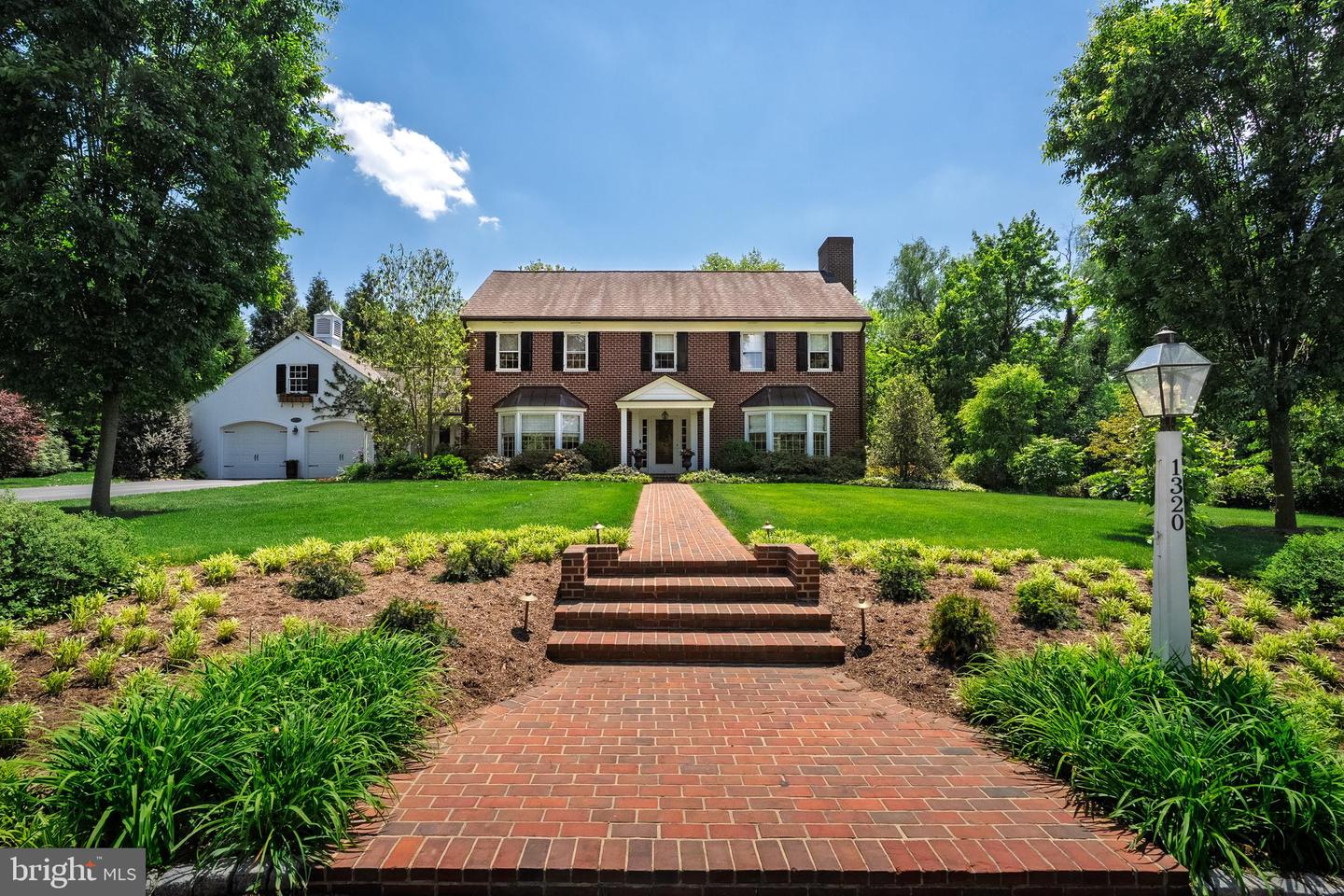 1320 Homestead Lane
