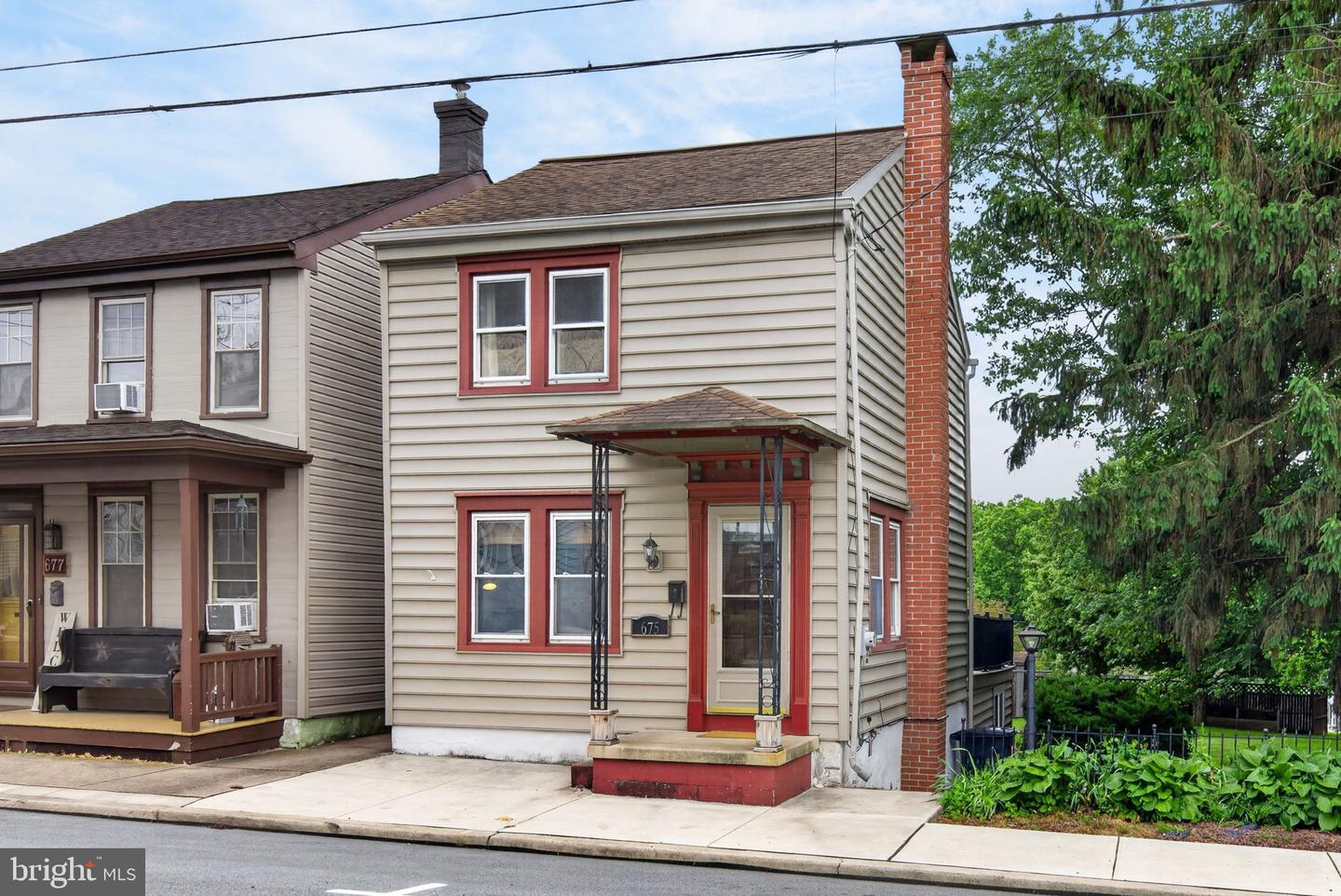 675 E Market Street, Marietta