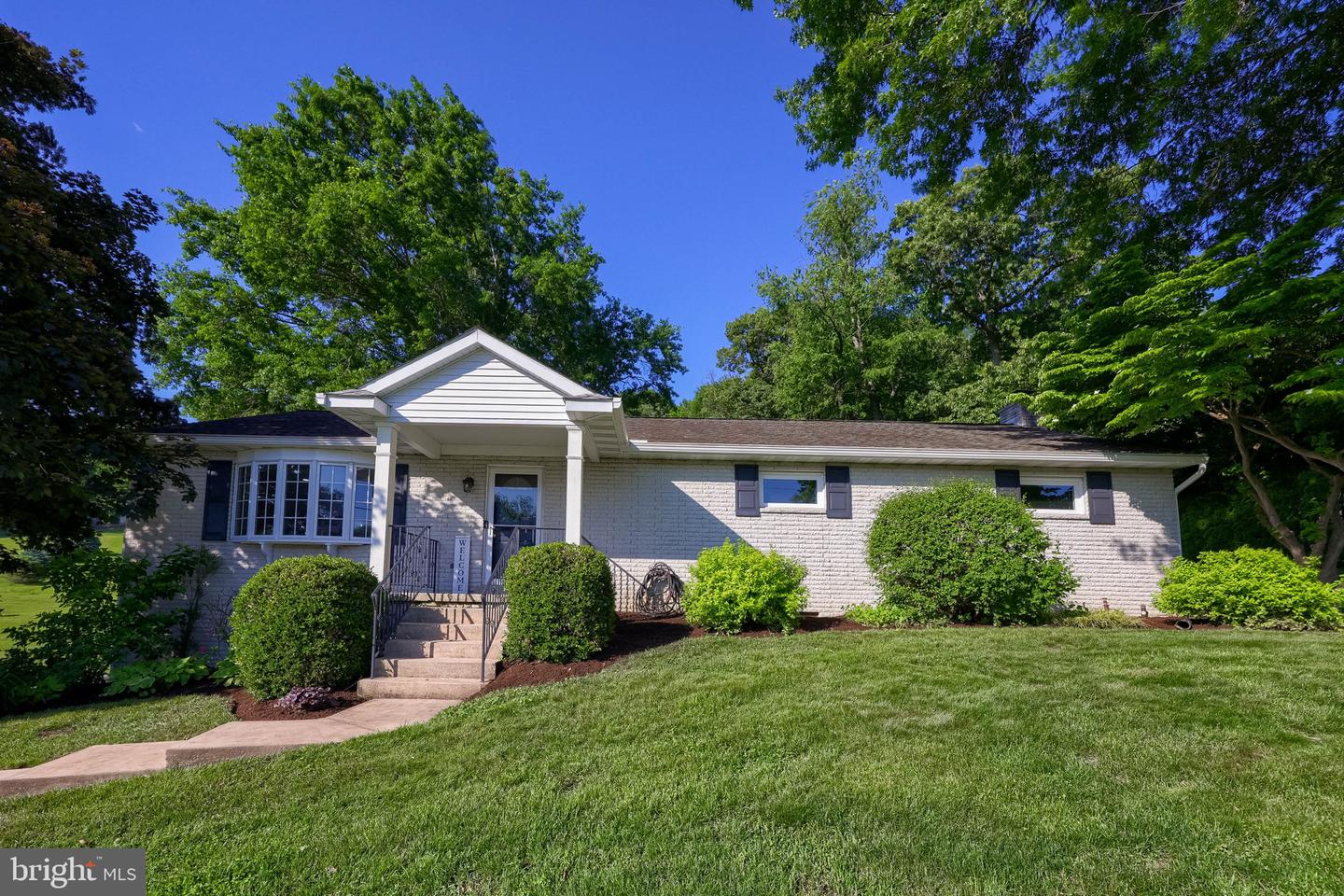 6358 River Road, Conestoga