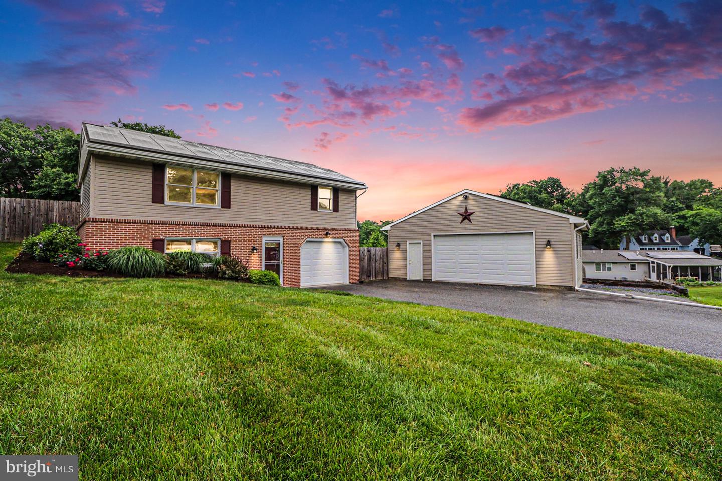 714 Kenton Road, Lancaster