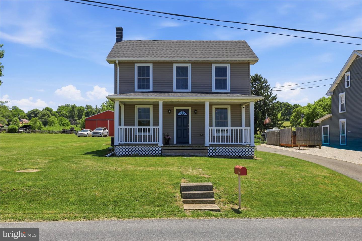 324 Steinman Farm Road, Pequea