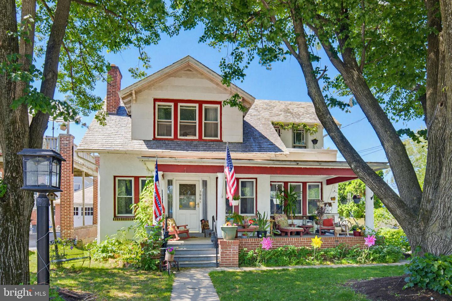 306 E High Street