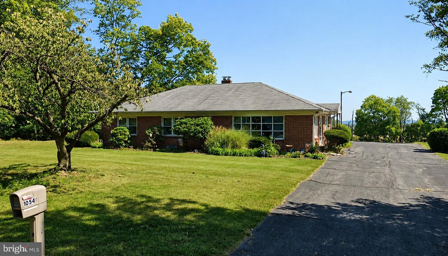 1054 Ridge Road