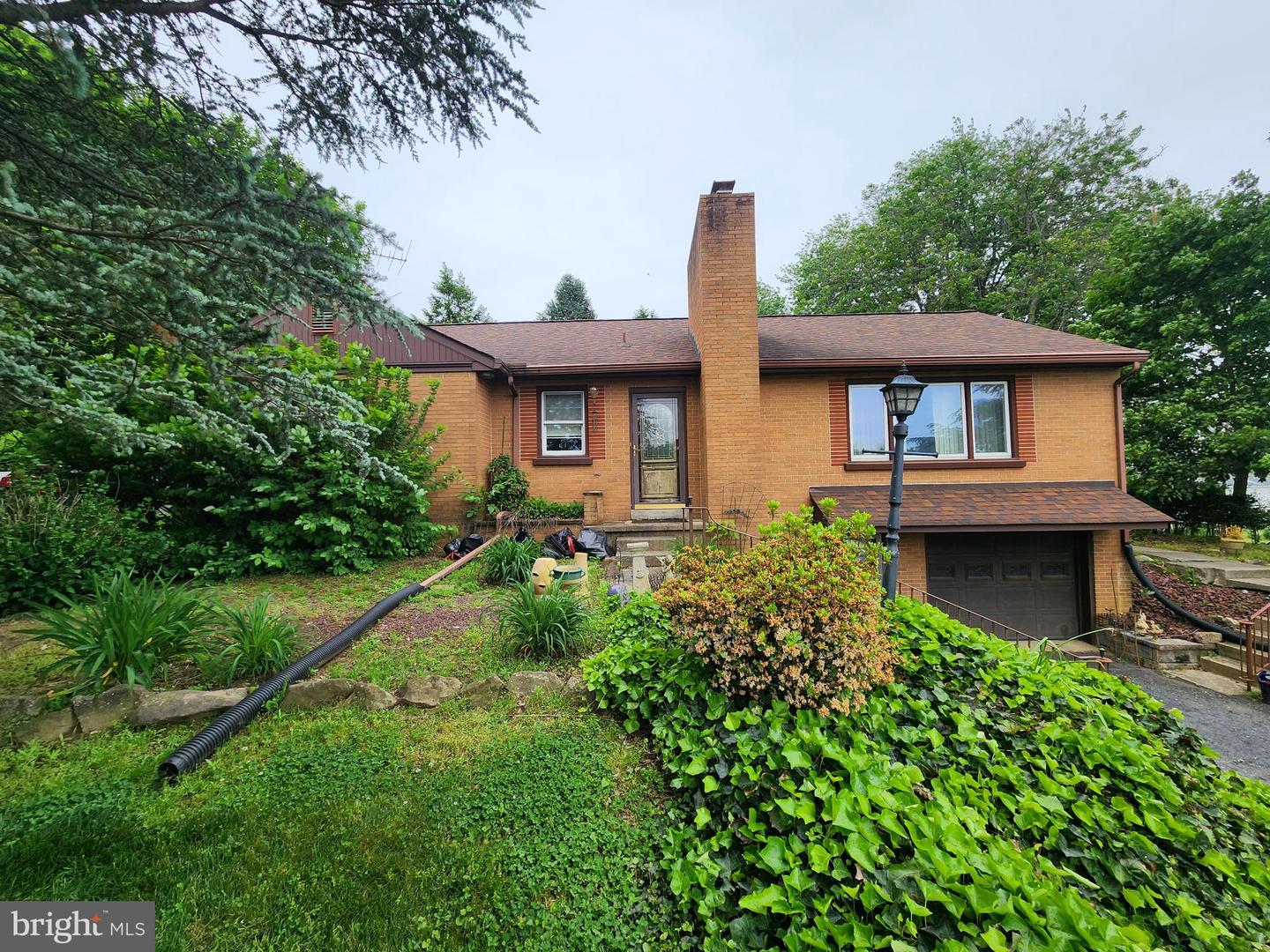156 Hostetter Lane