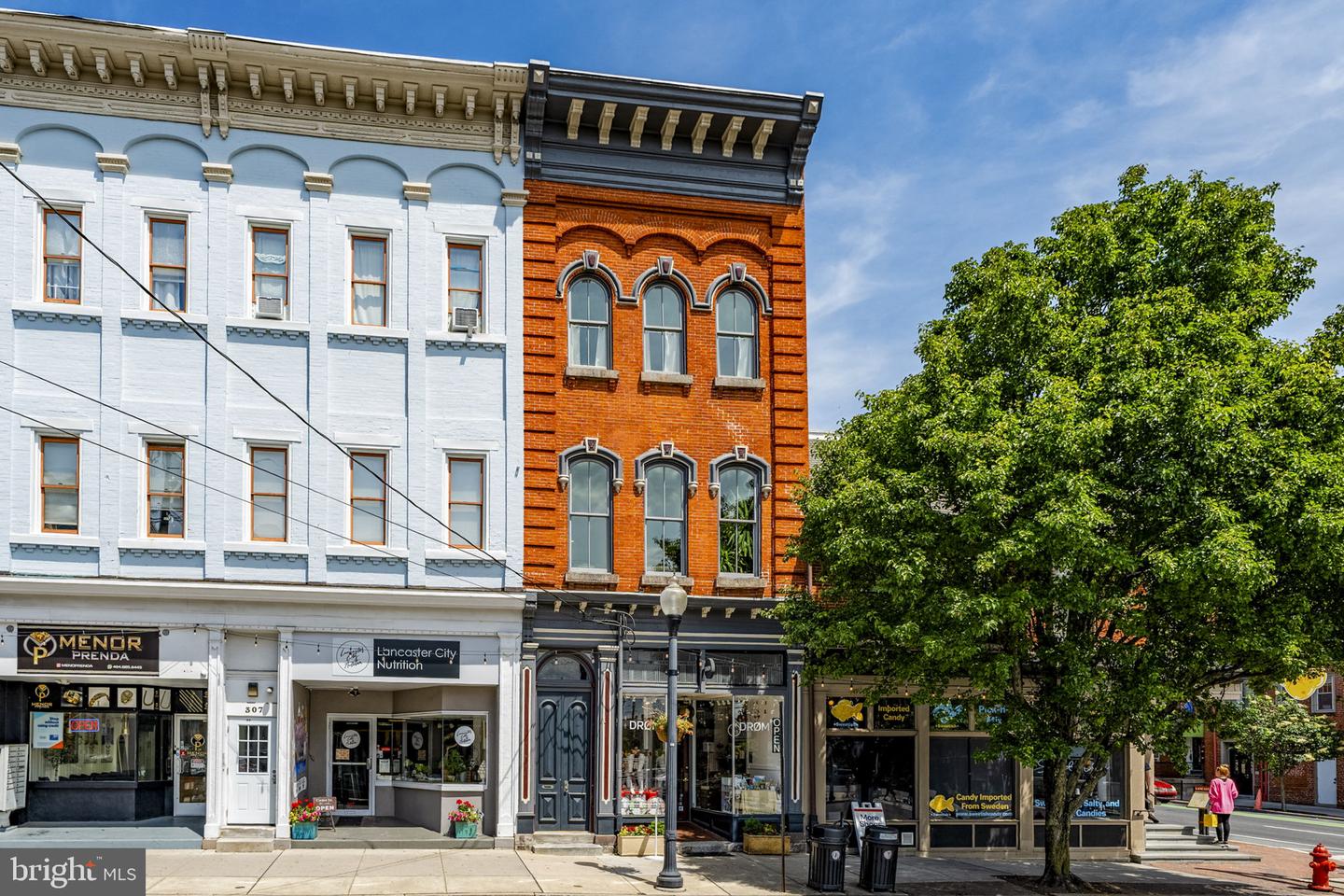 305 N Queen Street