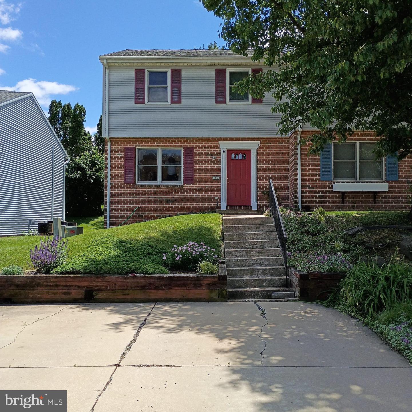 53 Oriole Drive