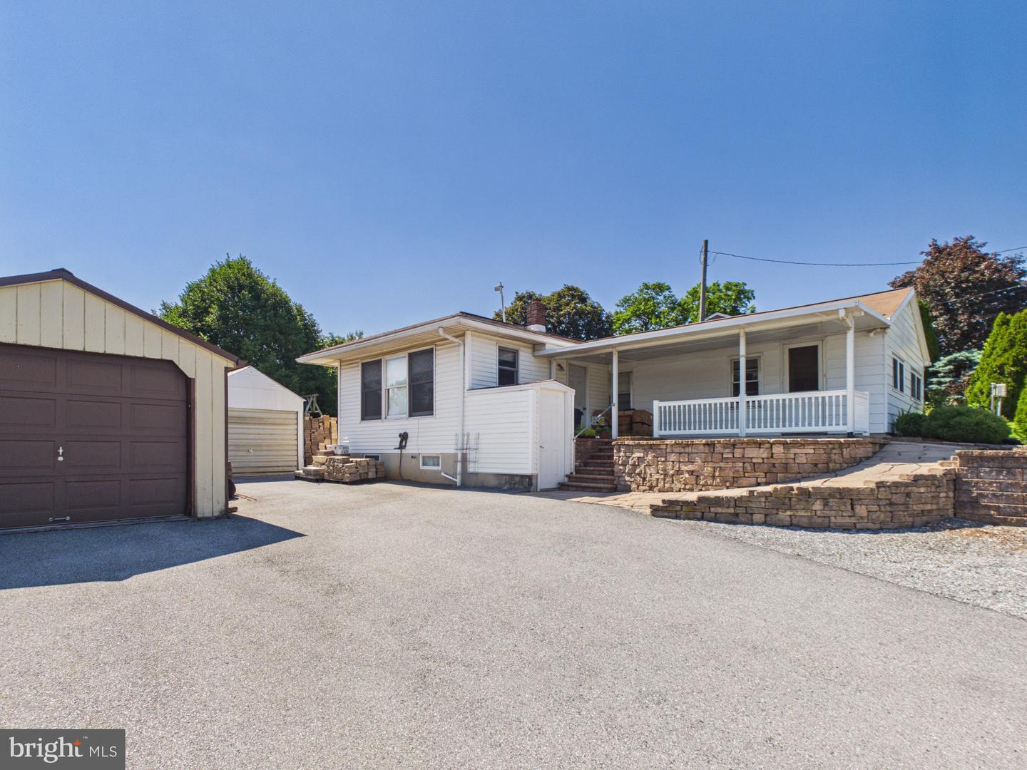 479 Spring Grove Road, East Earl