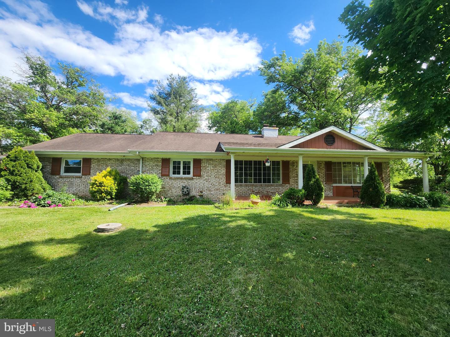 723 W Sunhill Road
