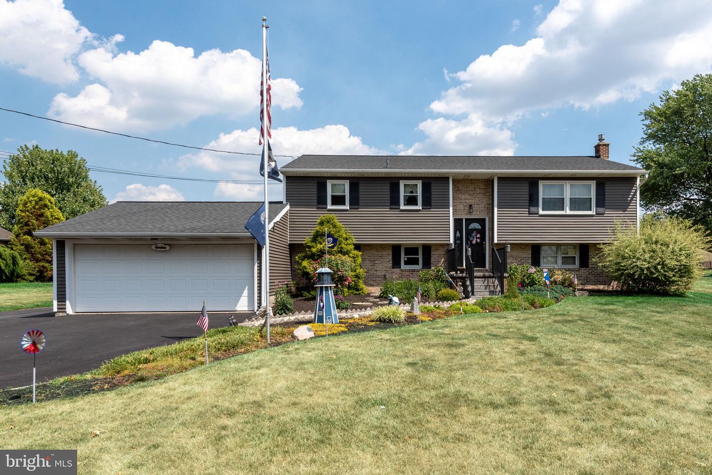 949 Brunnerville Road