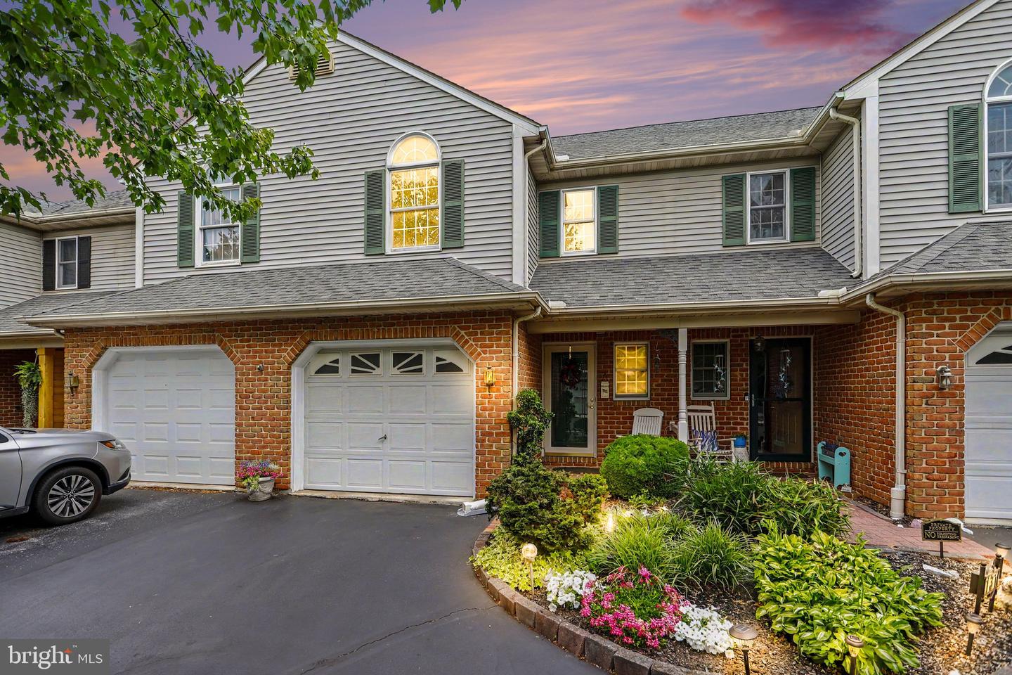 129 Pepperton Court
