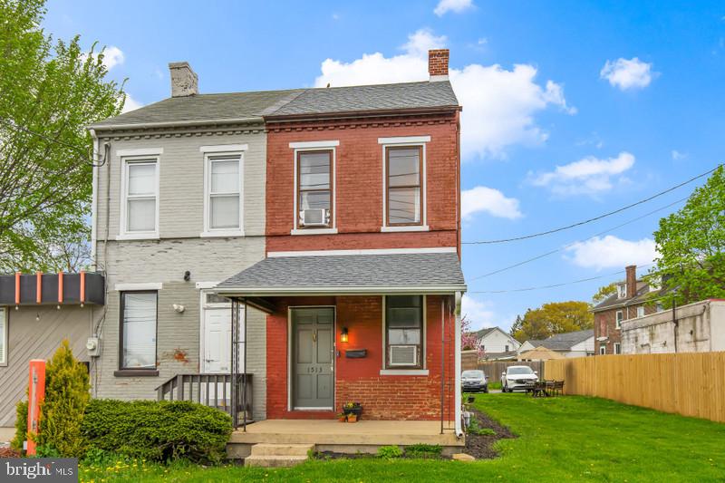 1513 Oregon Pike