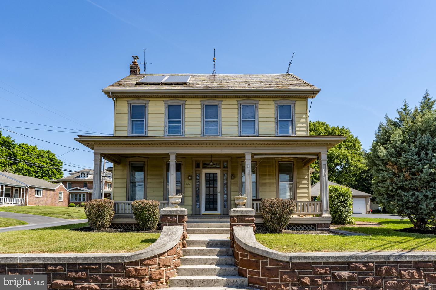 564 W Maple Grove Road