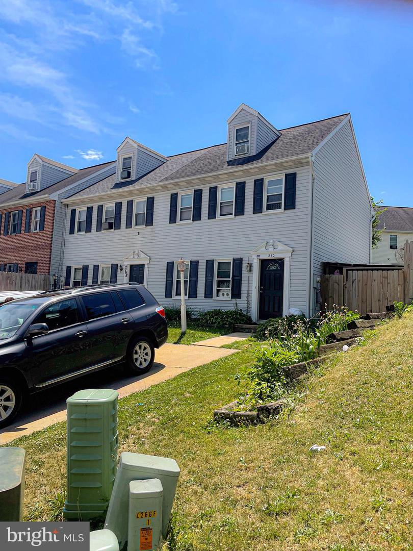 250 Heatherwood Drive