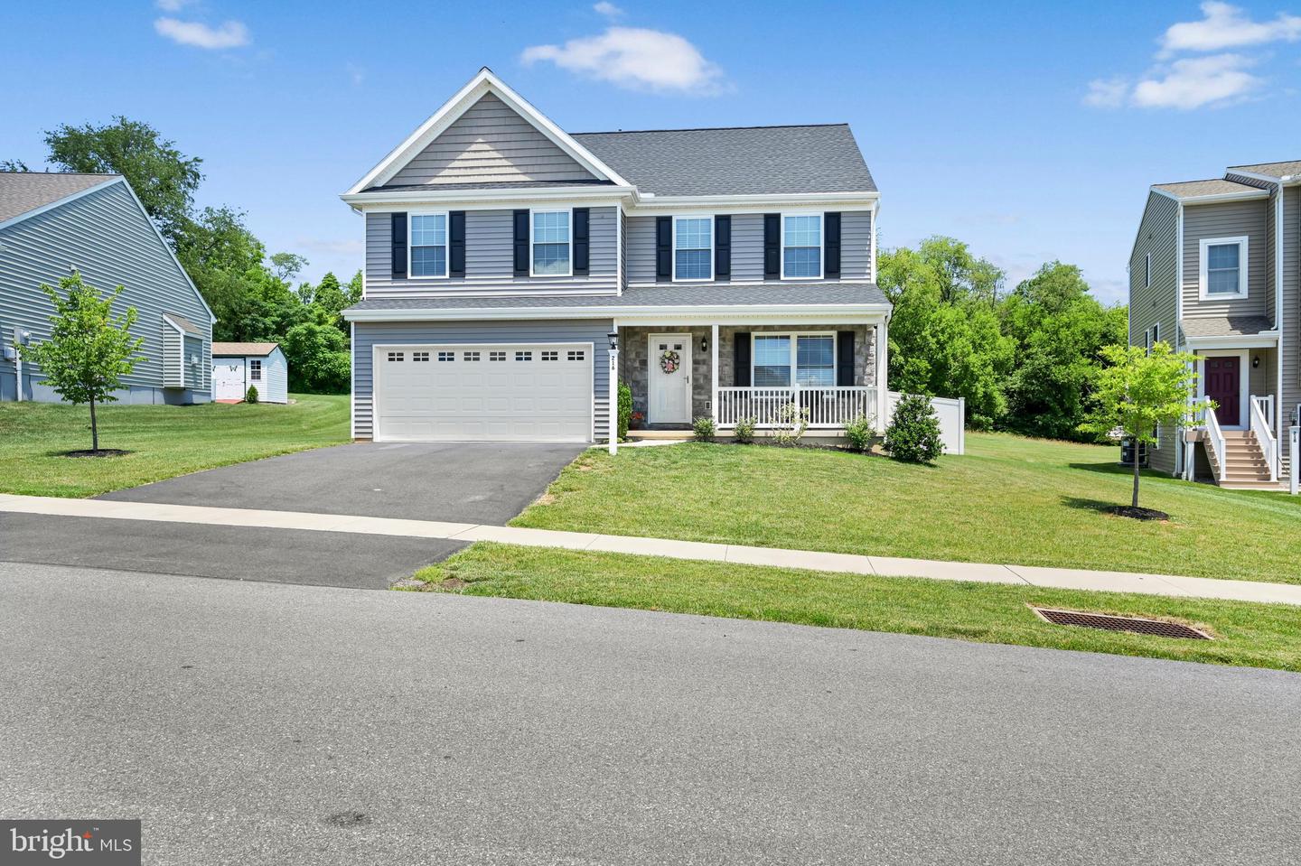 216 Darlington Court