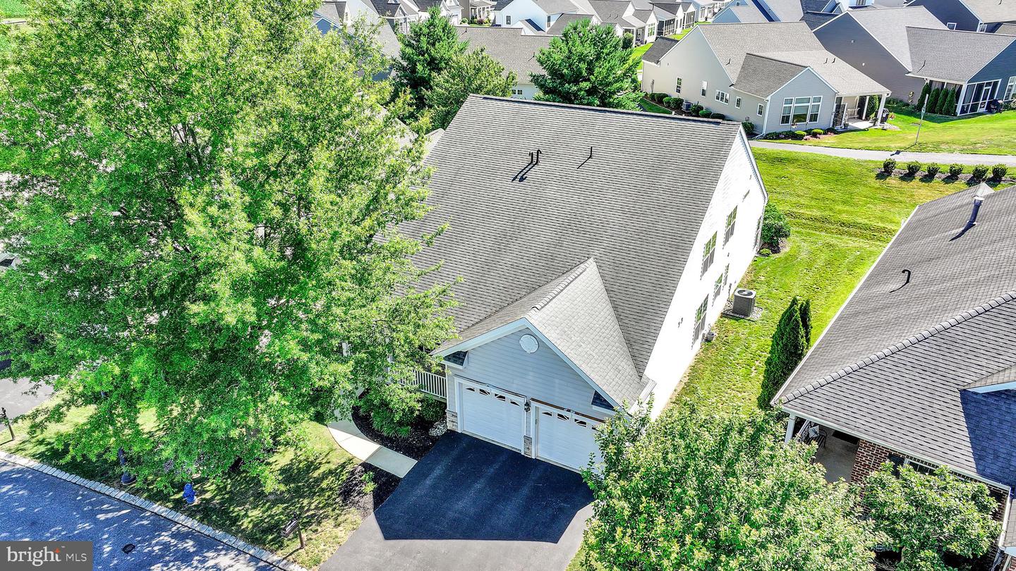1546 Emerson Drive