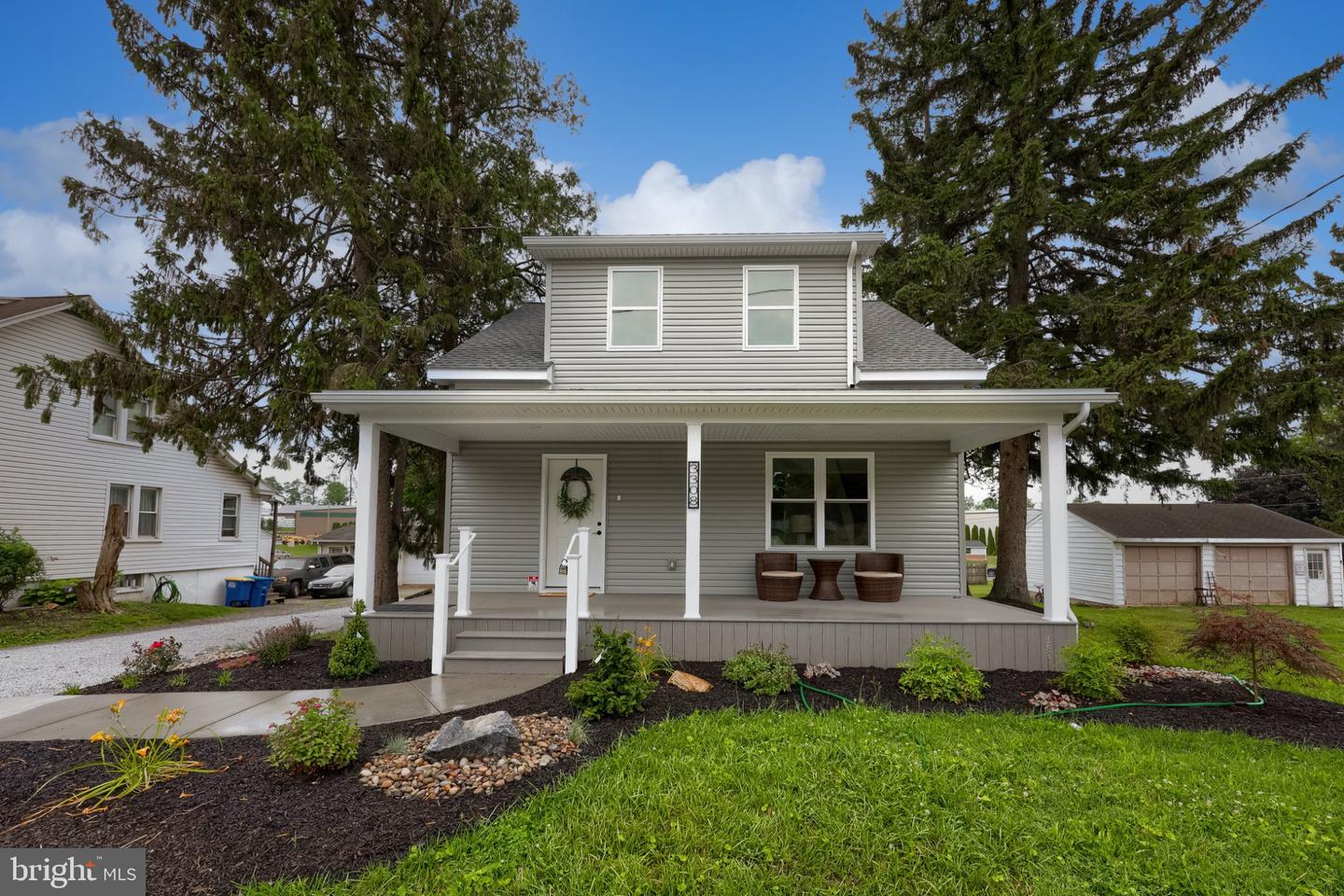 3308 Lincoln Highway E