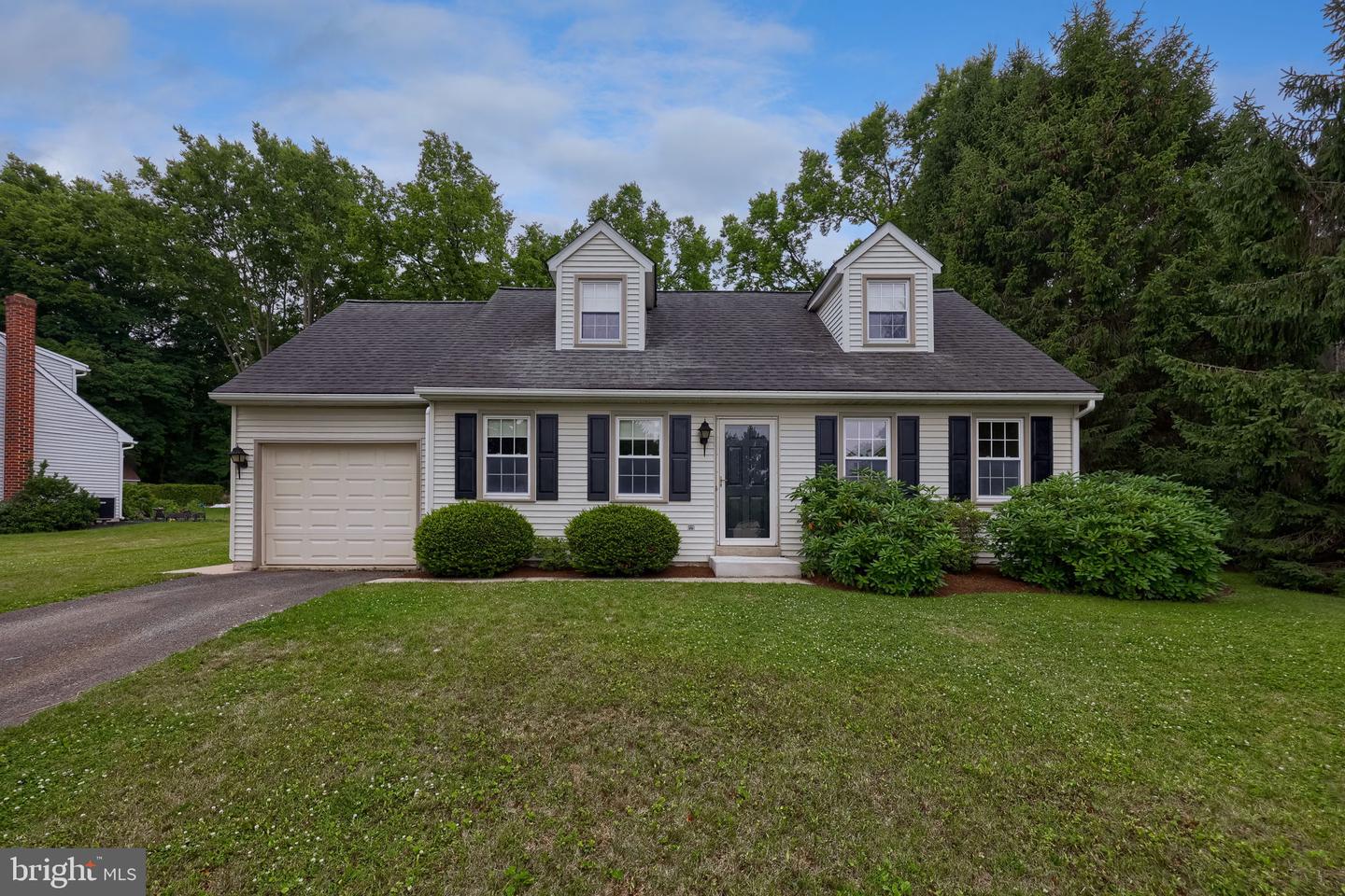 303 Parkwood Drive