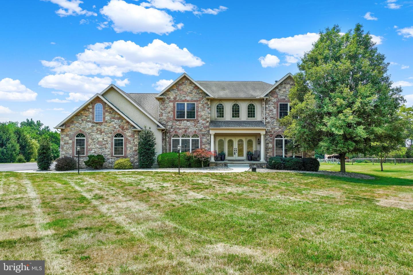 104 Monument Drive