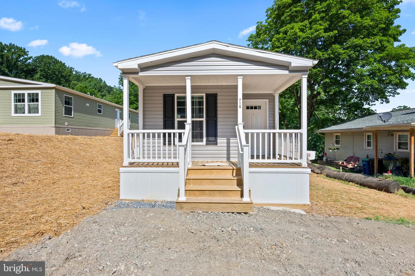 716 Hillside Dr, Gap