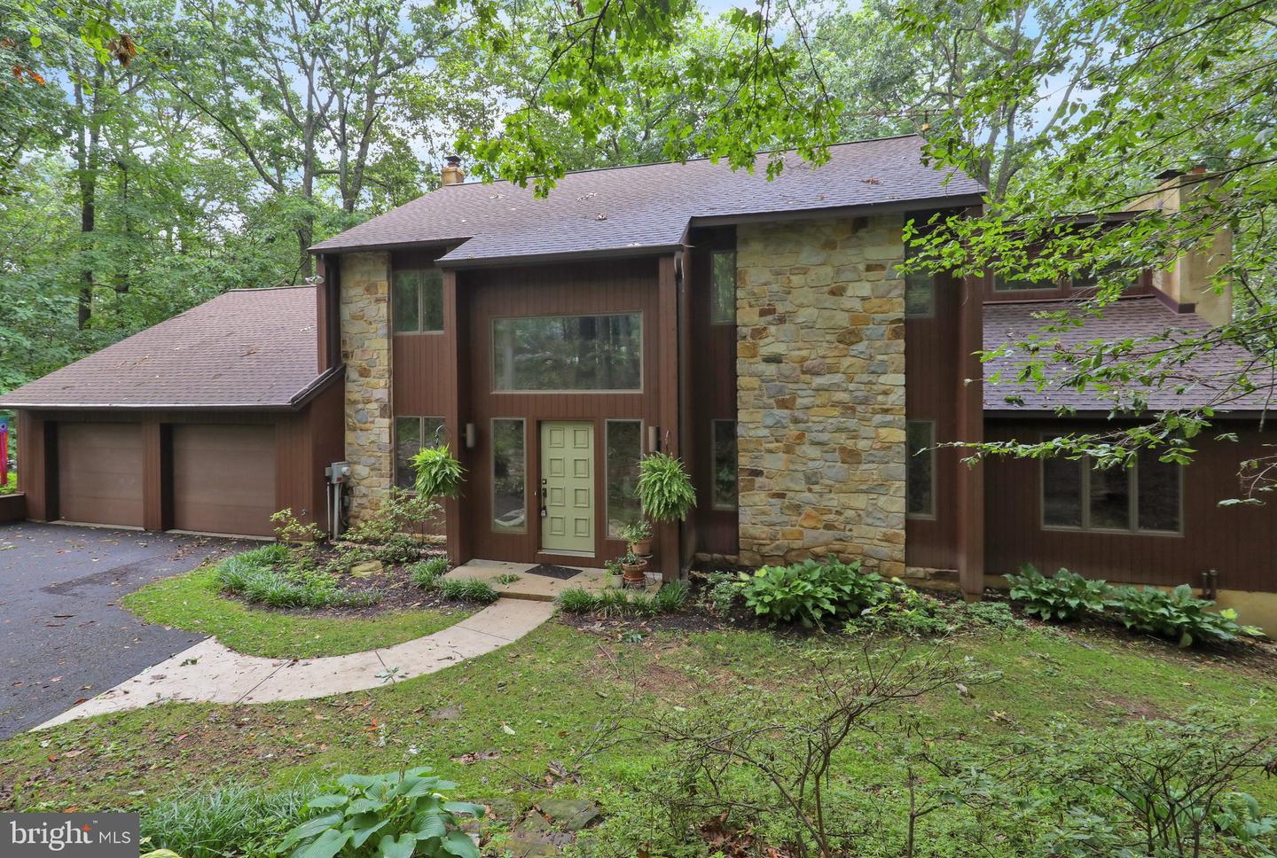 2917 Oak Lane