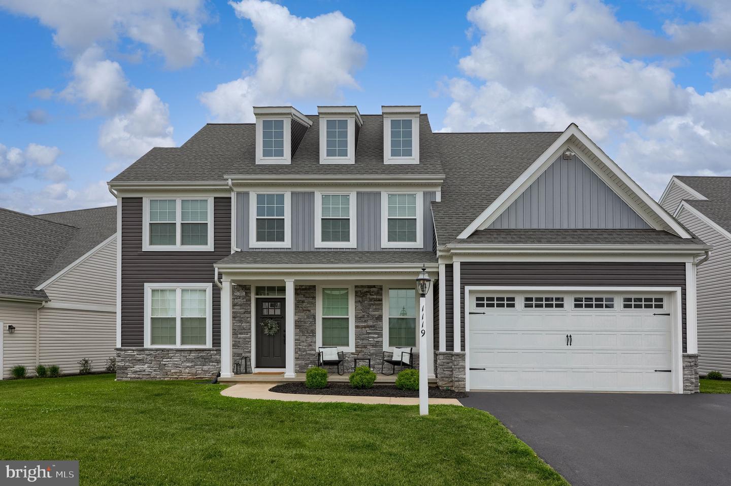 1119 Whitemarsh Drive, Lancaster