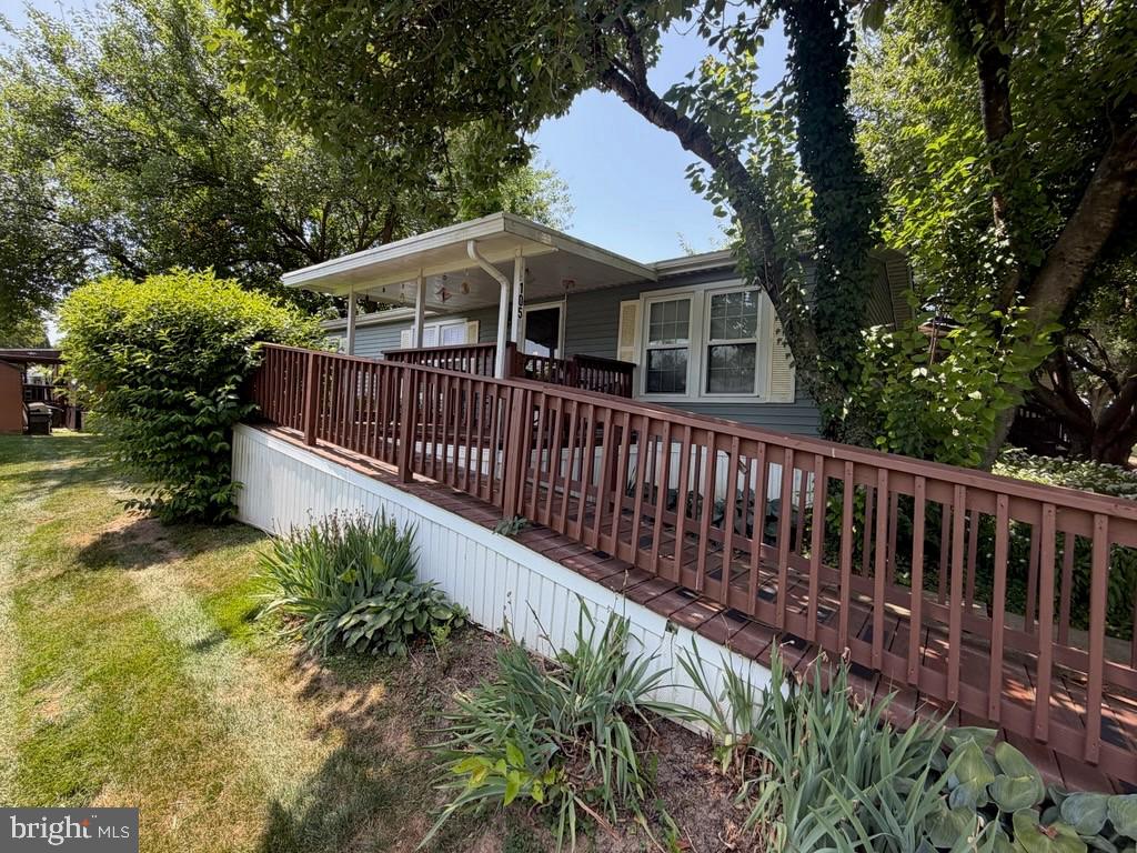 105 Dovefield Dr