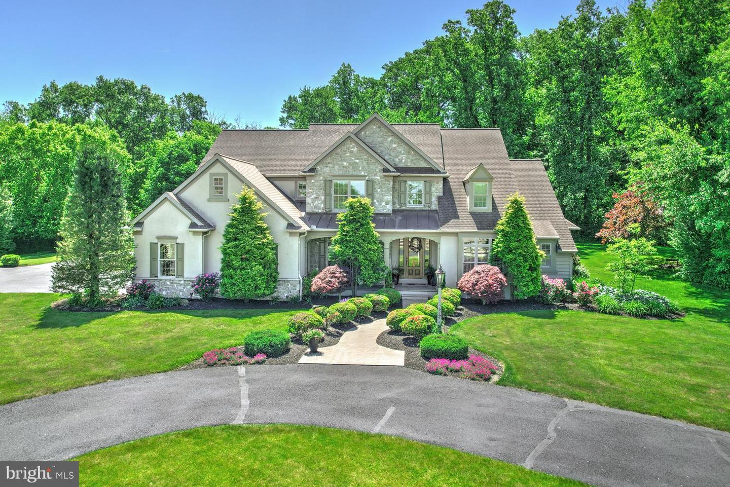 314 Deerfield Drive, East Earl