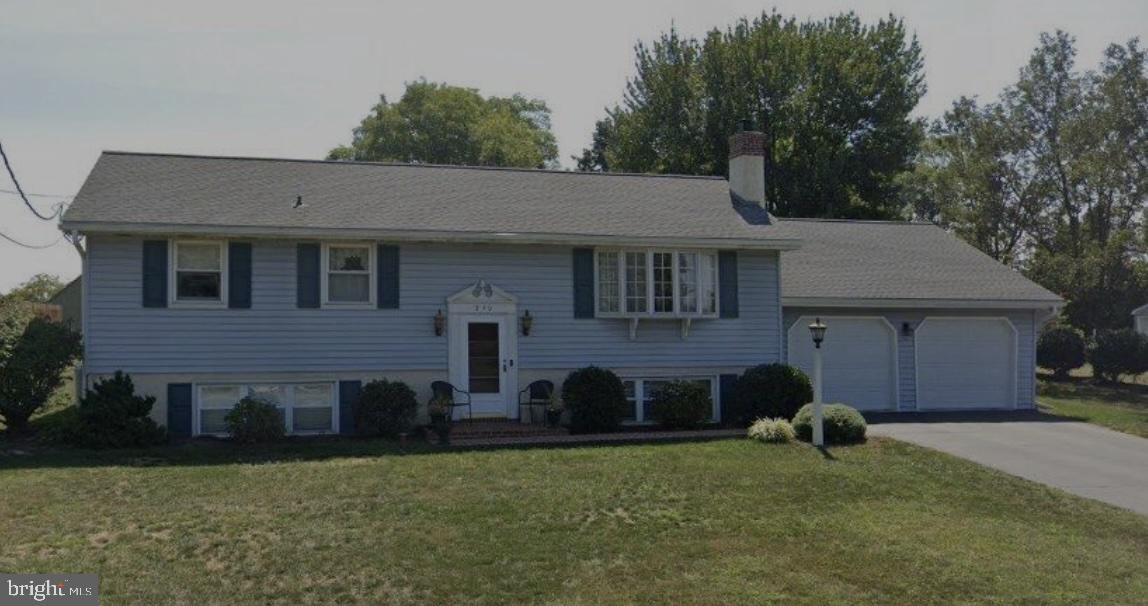 270 Hilltop View Way