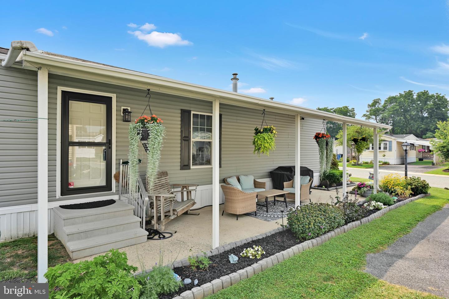 40 Ridgewood Manor
