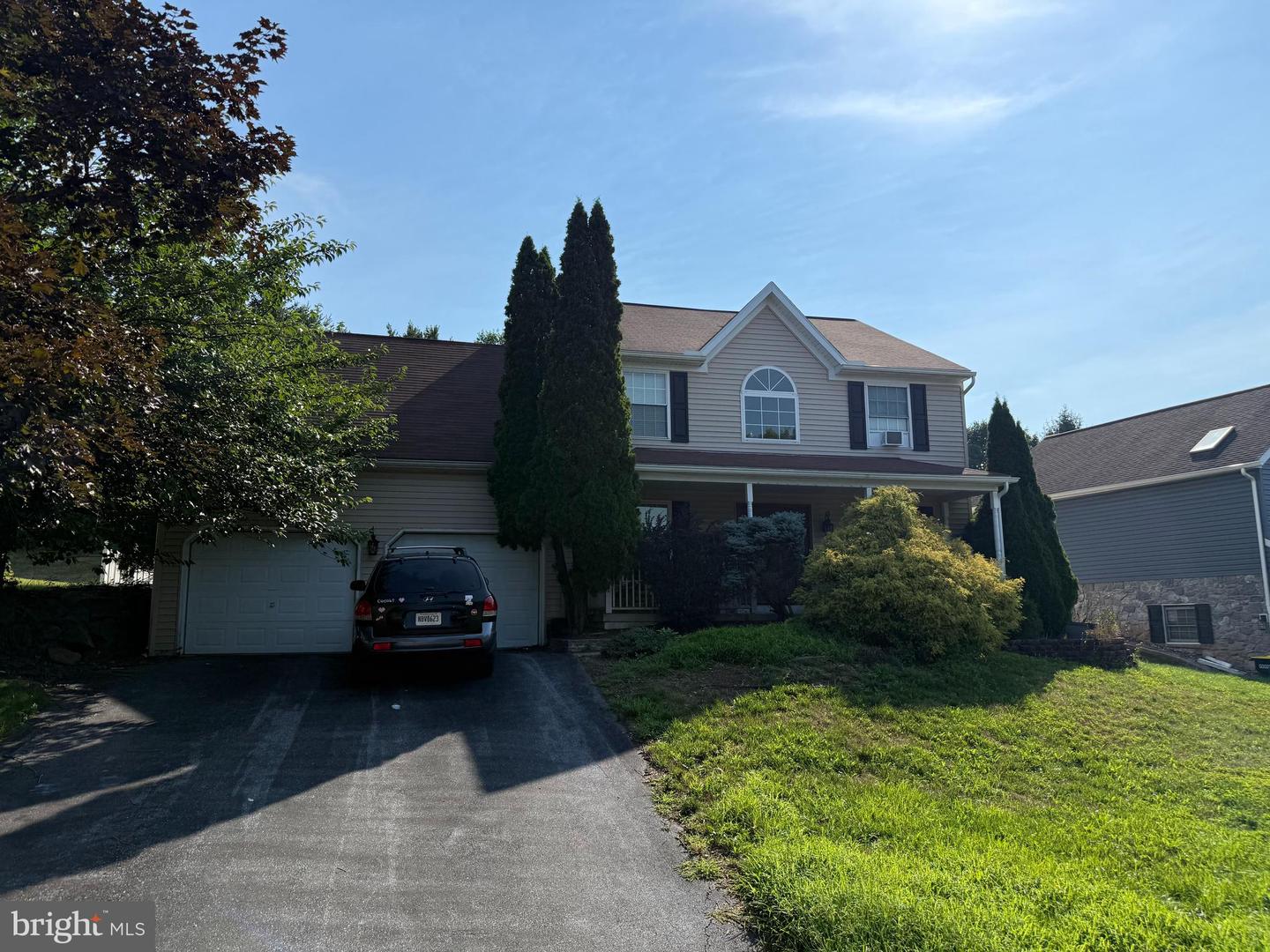 137 Hawthorne Drive