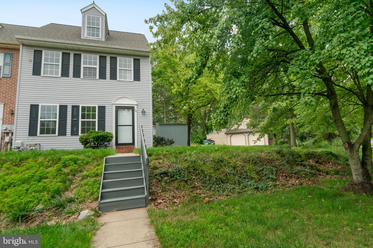 10 Pennwick Drive