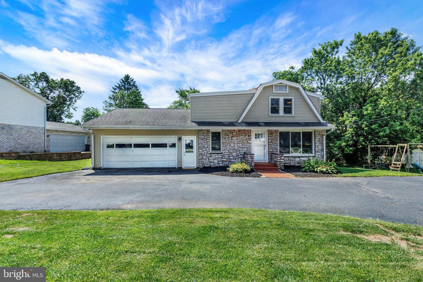 2050 Stonecrest Drive