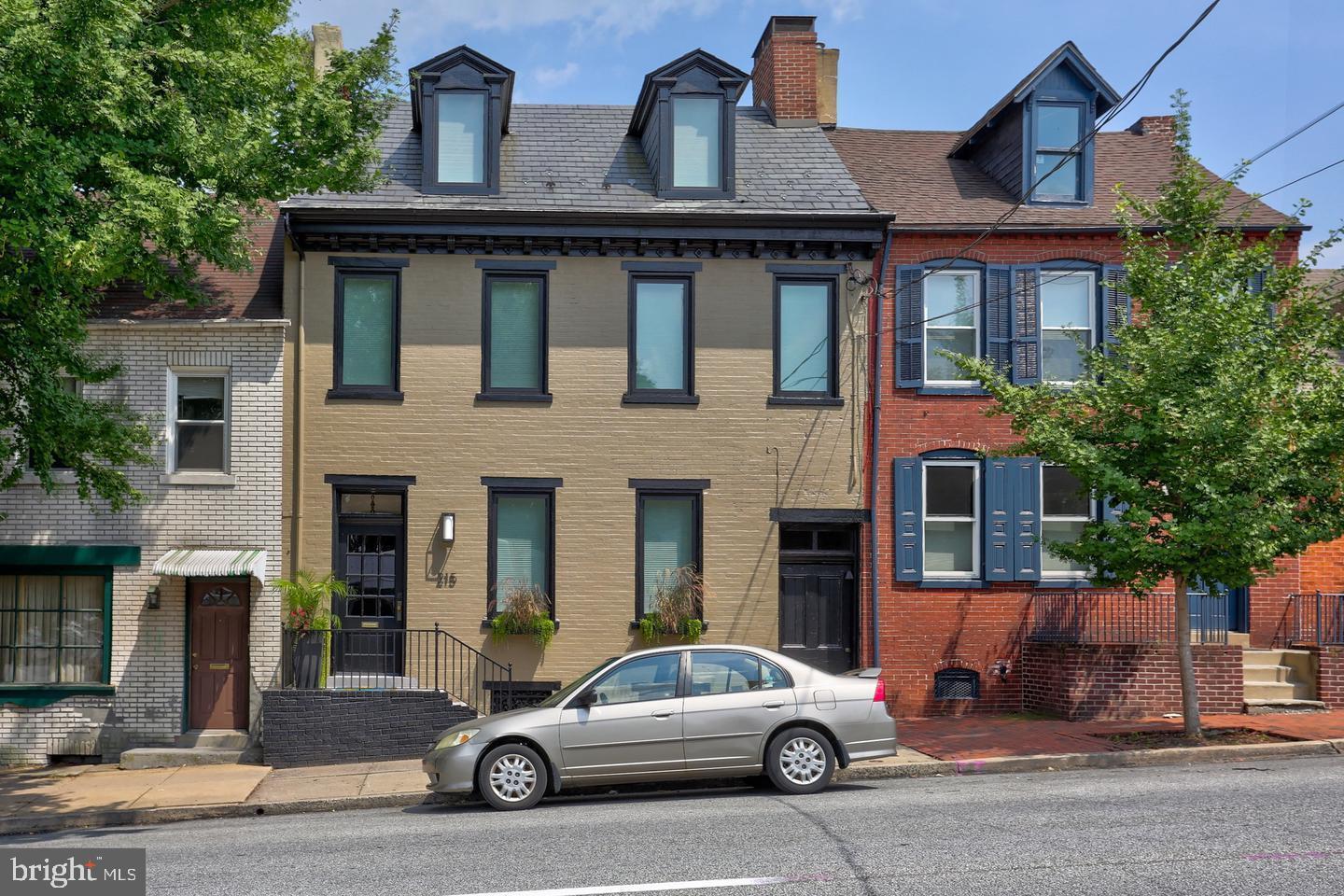 215 N Lime Street