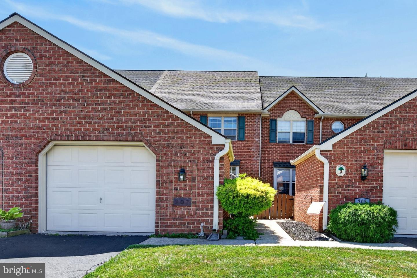 207 Pine Bridge Lane