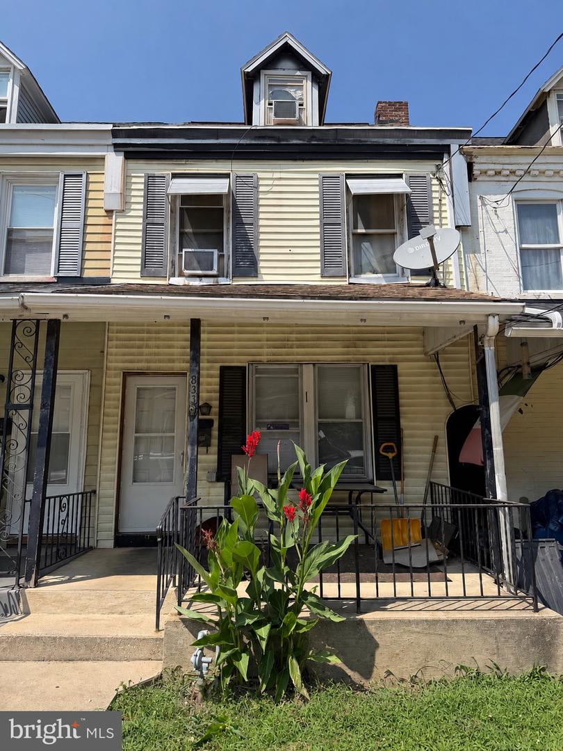 833 5th Street